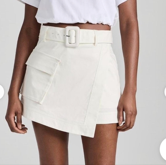 Simkhai Women's Size 2 White Skort Shorts New with Tags